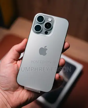 New Apple iPhone 16 Pro 256 GB Silver