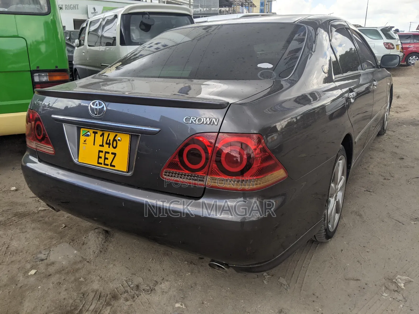 Toyota Crown 2006 Gray