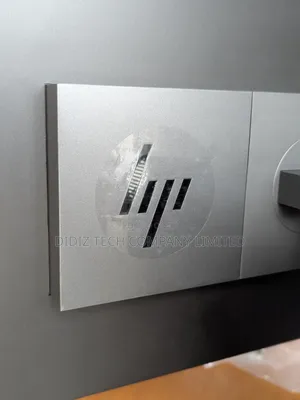 Desktop Computer HP Z2 G4 Mini 16GB Intel Xeon HDD+SSD 1T
