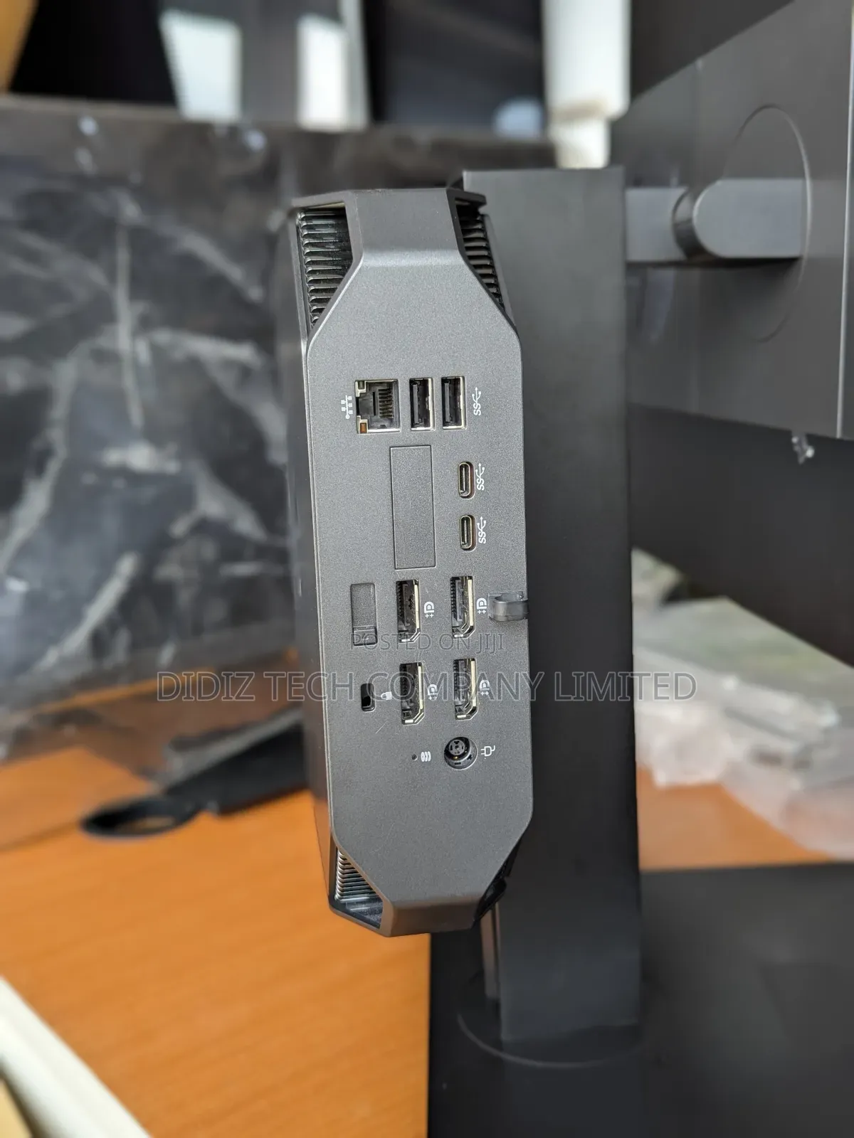 Desktop Computer HP Z2 G4 Mini 16GB Intel Xeon HDD+SSD 1T