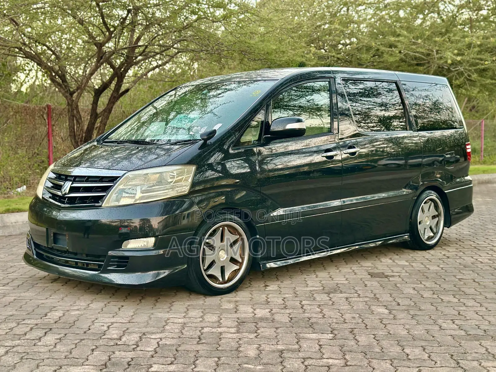 Toyota Alphard 2005 Black