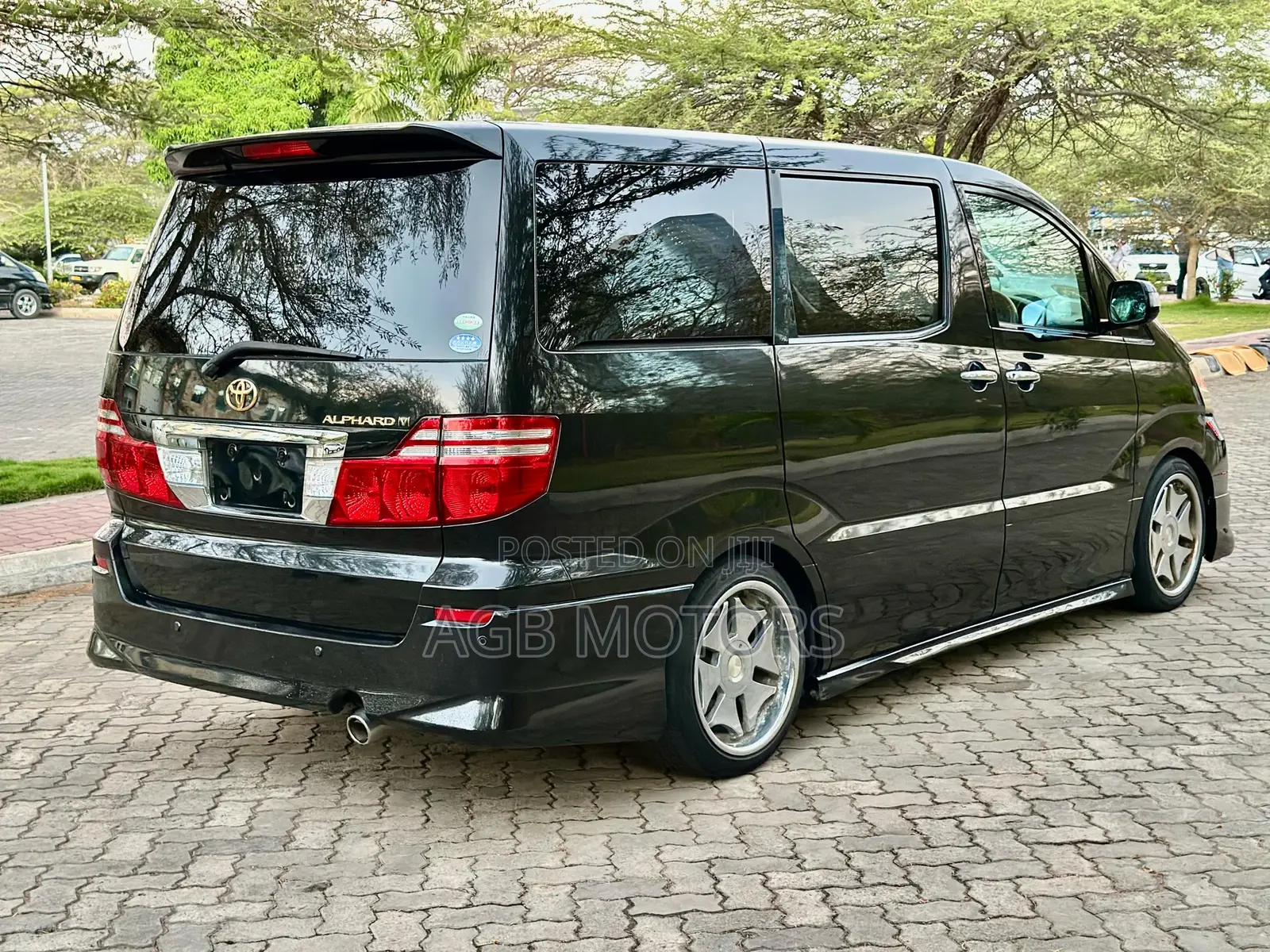 Toyota Alphard 2005 Black