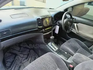 Toyota Allion 2004 Silver