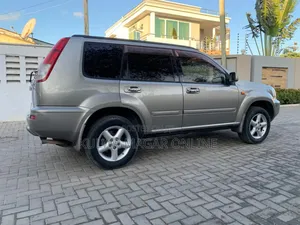Nissan X-Trail 2001 Silver