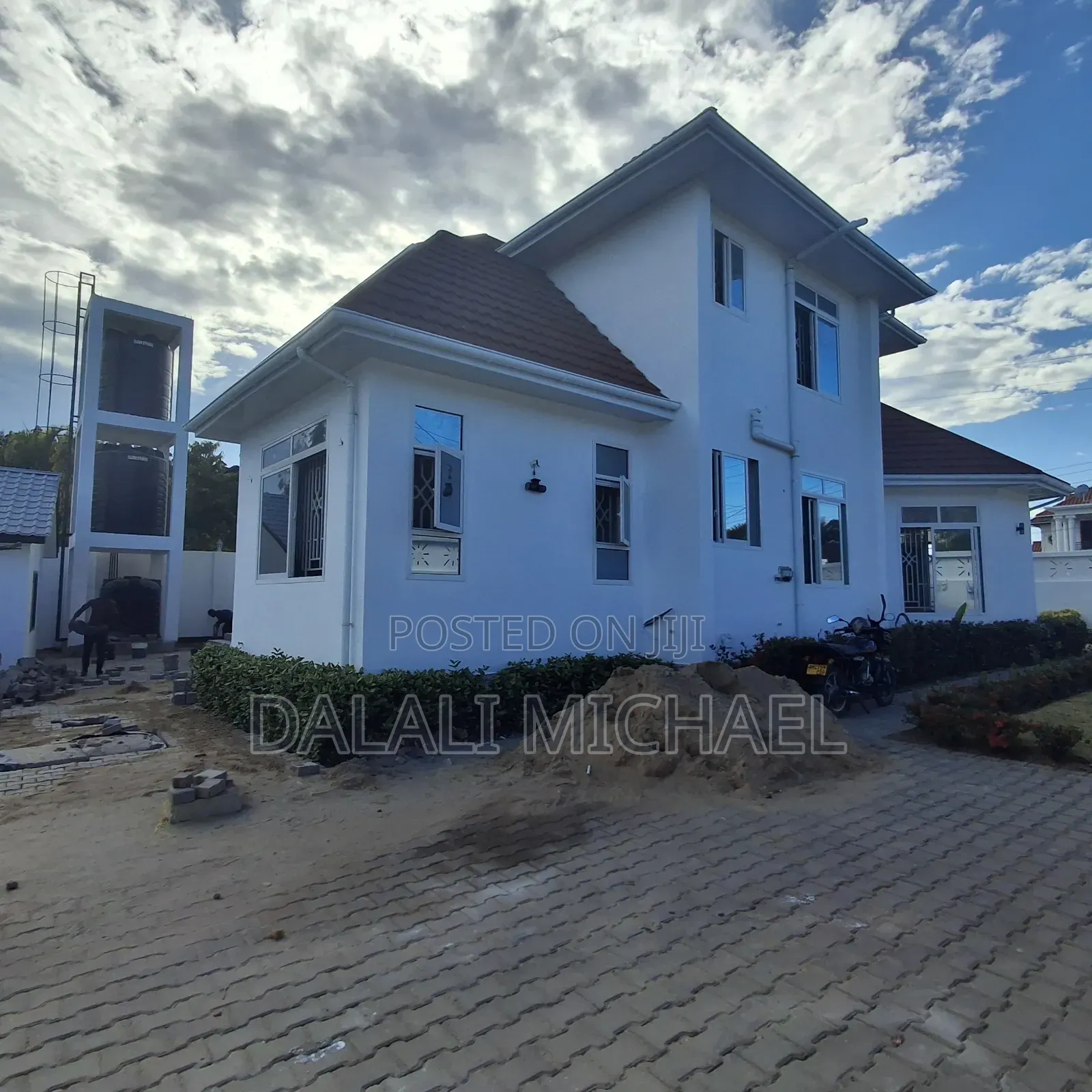 5bdrm House in Mbezibeach for rent