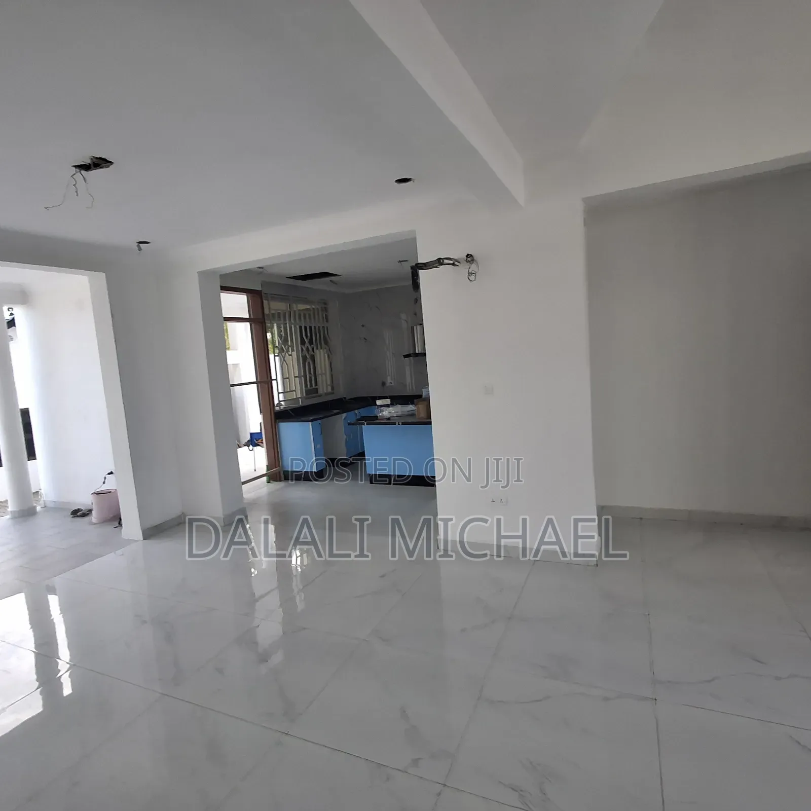 5bdrm House in Mbezibeach for rent