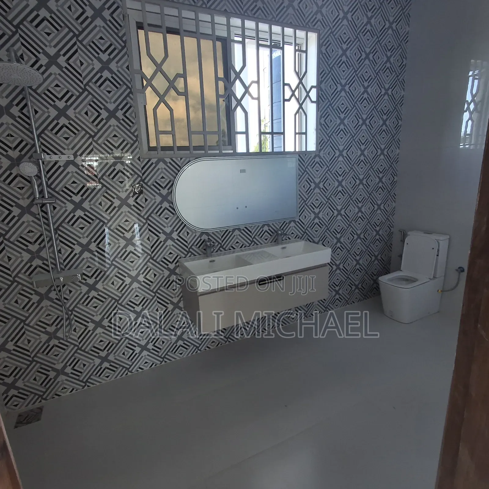 5bdrm House in Mbezibeach for rent