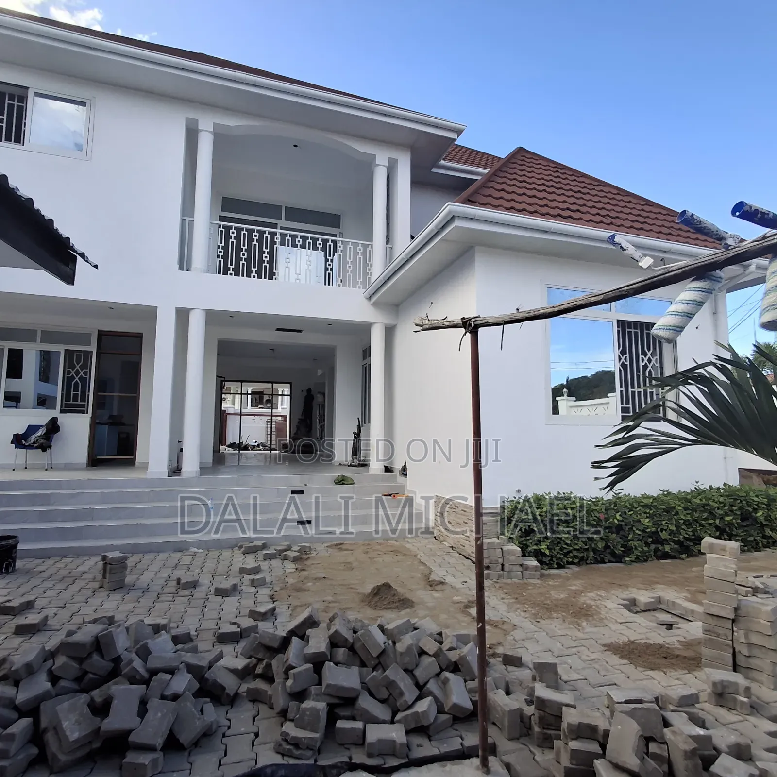 5bdrm House in Mbezibeach for rent