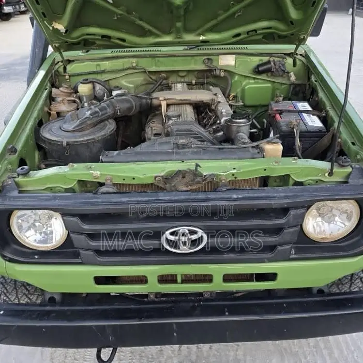 Toyota Land Cruiser 2007 Green