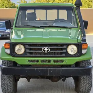 Toyota Land Cruiser 2007 Green