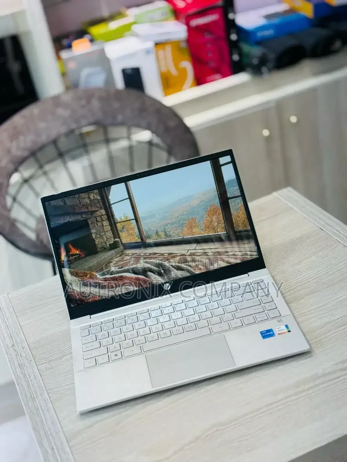 New Laptop HP Pavilion 14 8GB Intel Core I5 SSD 256GB