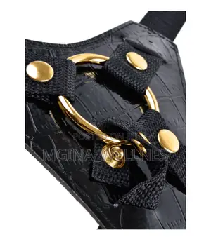 Black Leather Designer 7" Strap on Dildo (Dildo Na Mkanda)