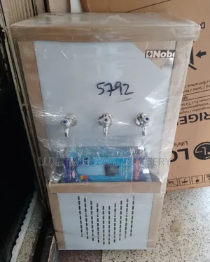 Commercial Water Cooler With 3 Taps