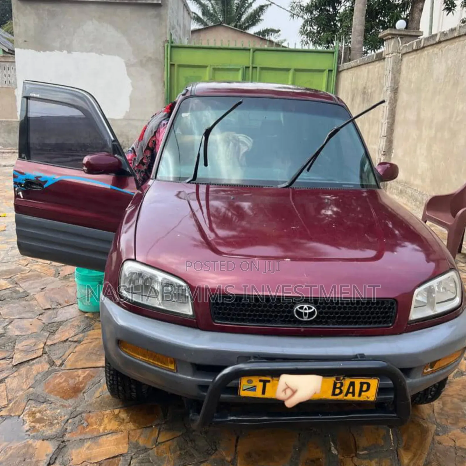 Toyota RAV4 1995 Red