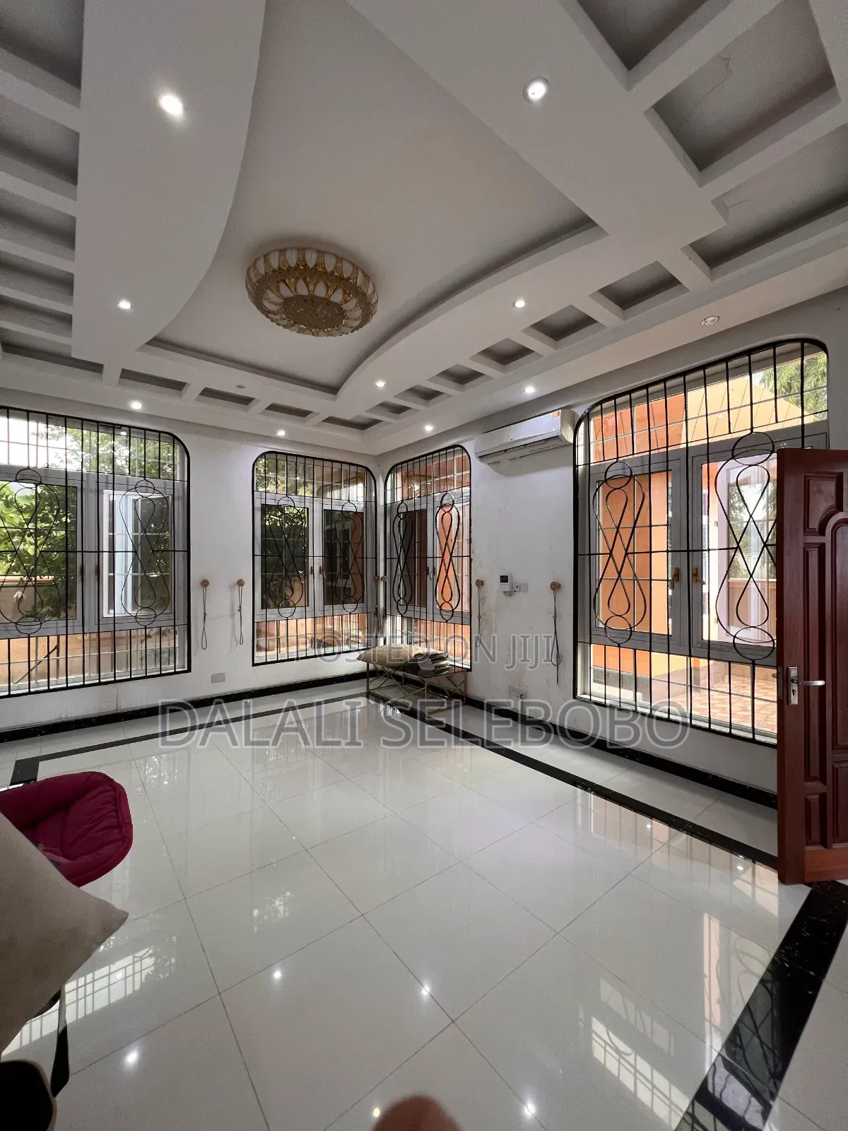 7bdrm Block of Flats in Mbezi Beach Baharini for sale
