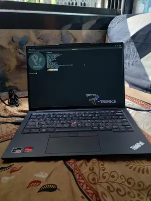 New Laptop Lenovo ThinkPad E14 G5 8GB Intel Core Ultra 5 SSD 512GB