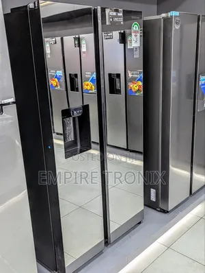 Samsung 617l Side by Side Refrigerator (Rs64r53112a) 635l