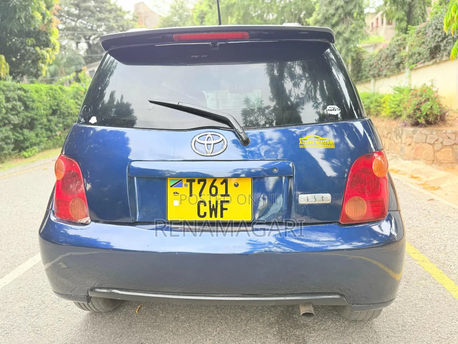 Toyota IST 2004 Blue