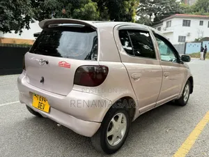 Toyota Vitz 2004 Pink