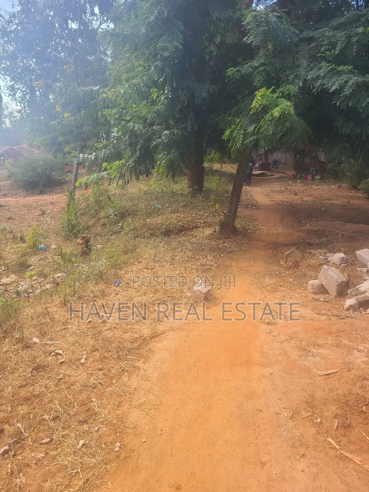 Commercial Plot Inauzwa Bunju