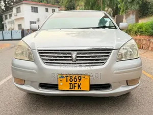 Toyota Premio 2004 Silver
