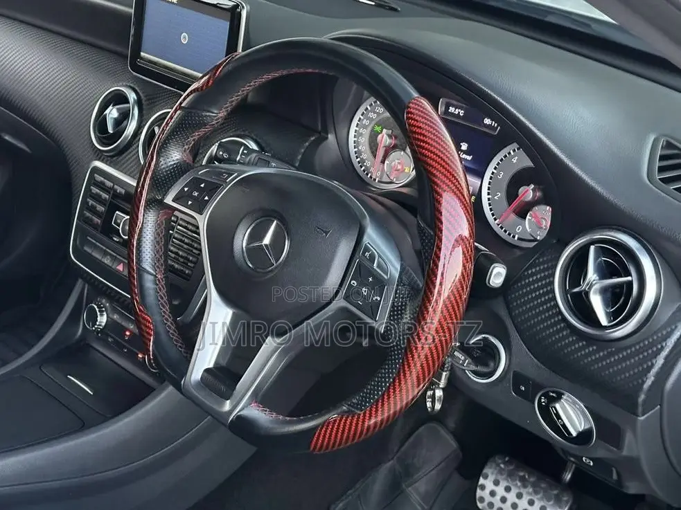 Mercedes-Benz A-Class 2014 White