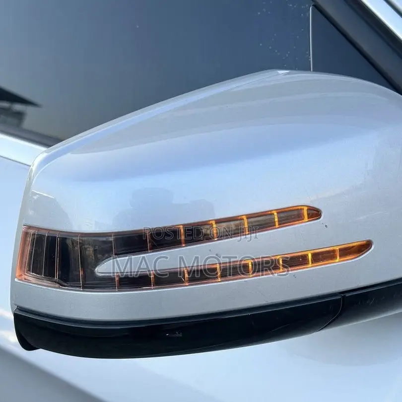 Mercedes-Benz E300 2010 Silver