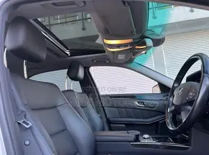 Mercedes-Benz E300 2010 Silver