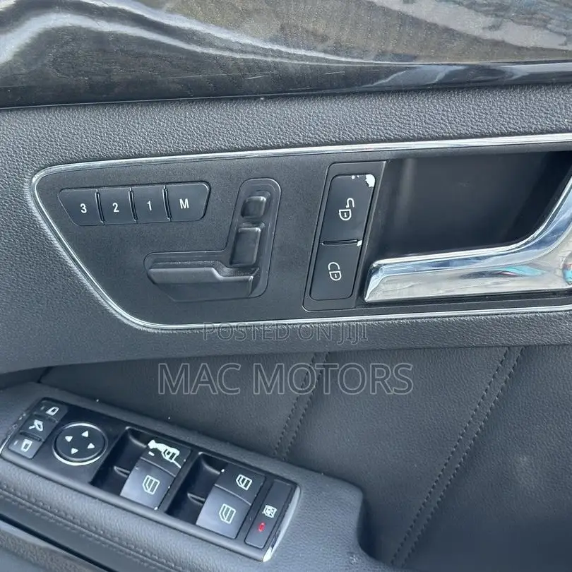 Mercedes-Benz E300 2010 Silver
