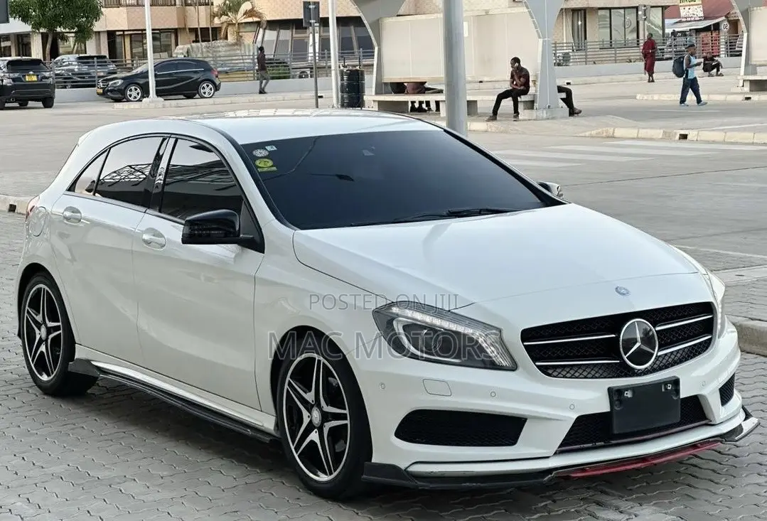 Mercedes-Benz A-Class 2013 White