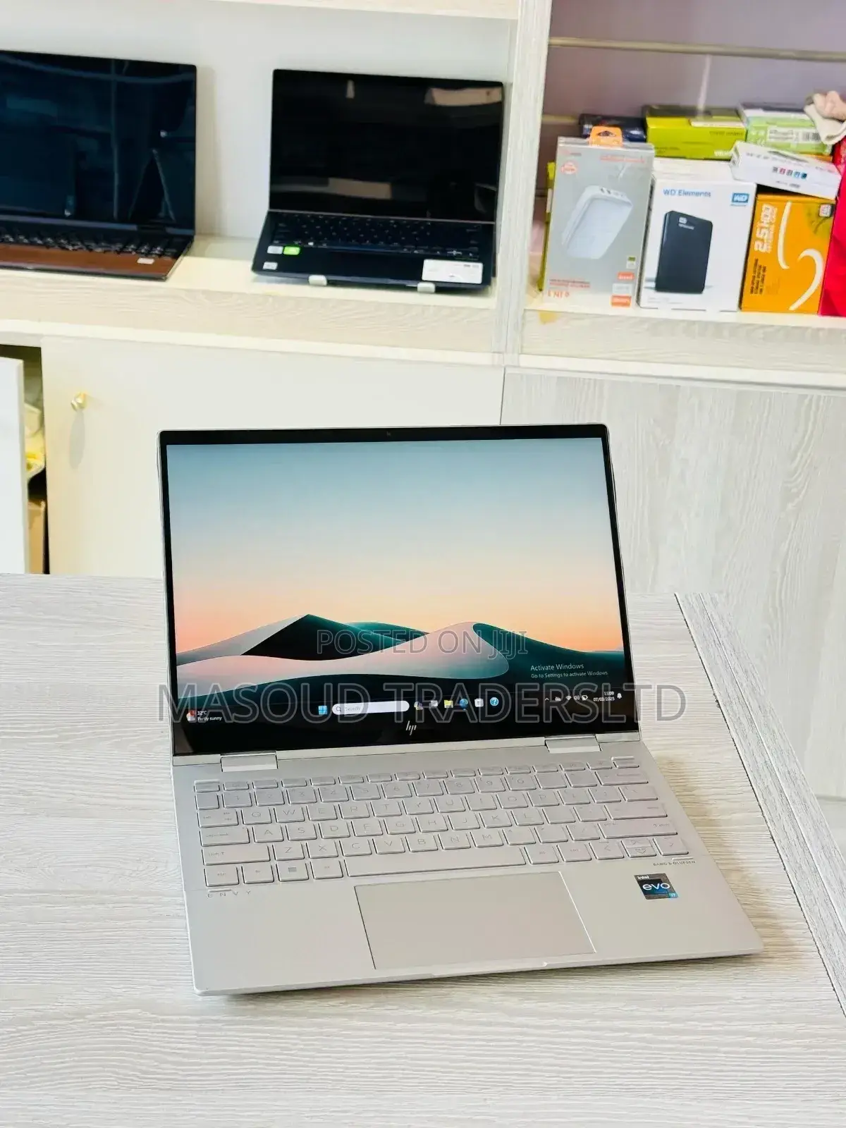 New Laptop HP Envy X360 8GB Intel Core I7 SSD 512GB