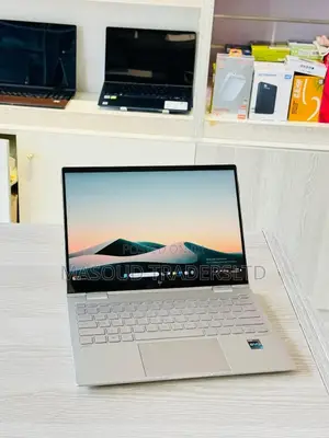 New Laptop HP Envy X360 8GB Intel Core I7 SSD 512GB
