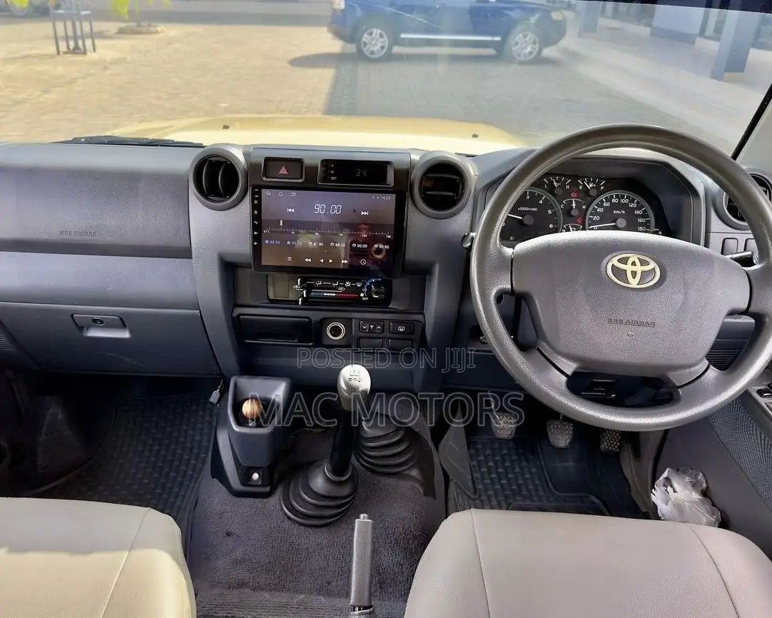 Toyota Land Cruiser 2009 Beige