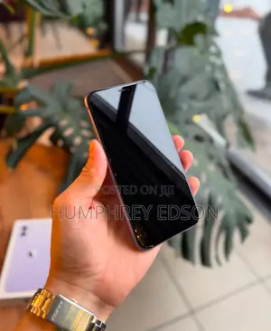 New Apple iPhone 11 128 GB Purple