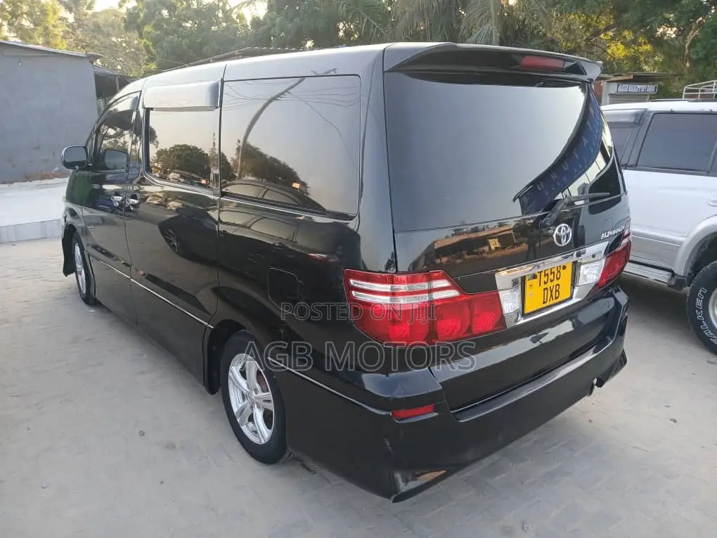 Toyota Alphard 2006 Gray