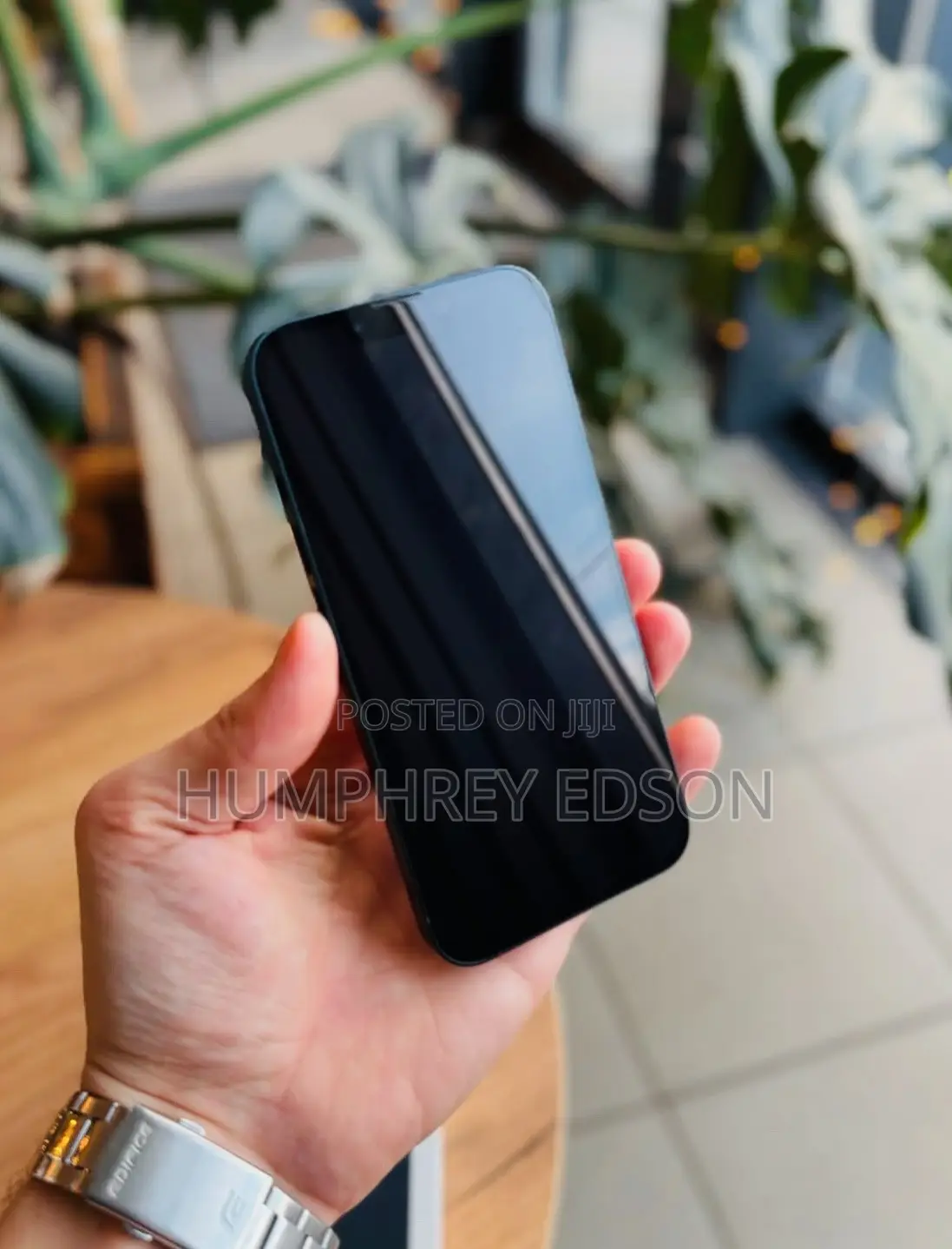New Apple iPhone 13 128 GB Gray