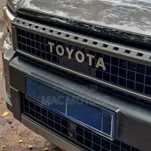 Toyota Land Cruiser Prado 2024 Gray