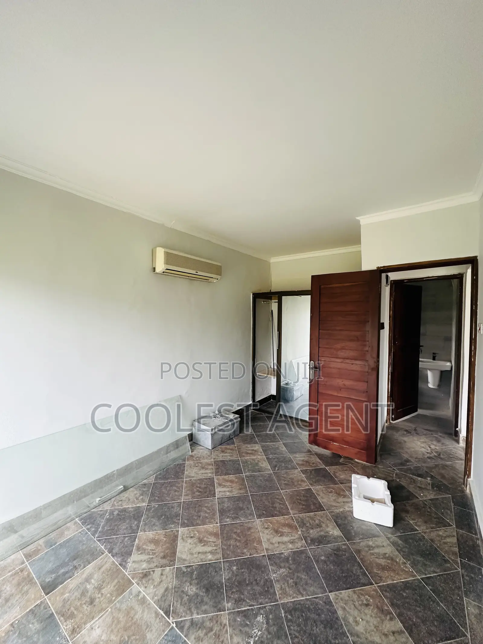 1bdrm Apartment in Mbezibeach, Kinondoni for rent