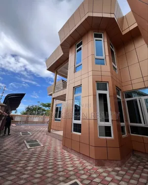 6bdrm House in Mbezi Estate, Kinondoni for sale