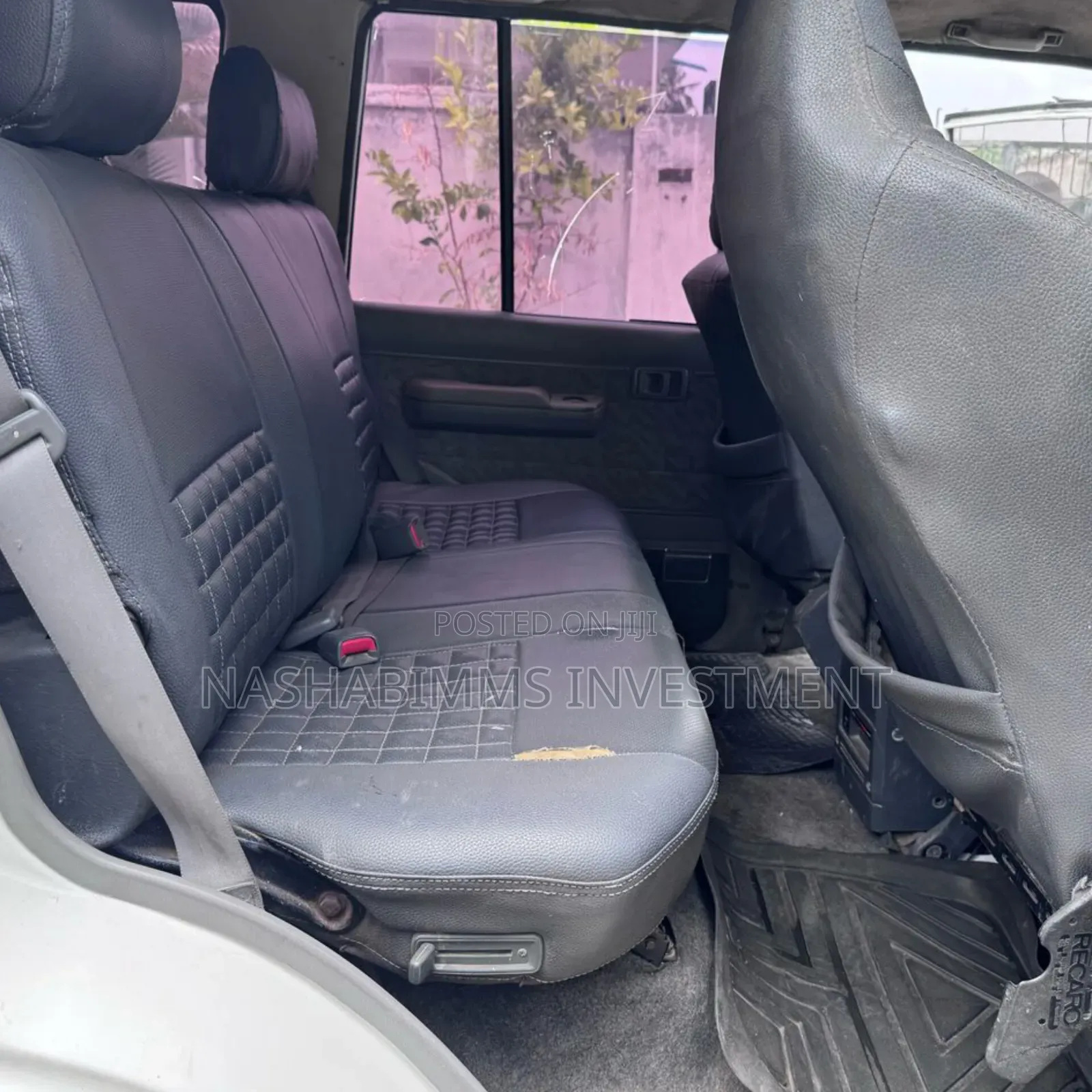 Toyota Land Cruiser 2005 White