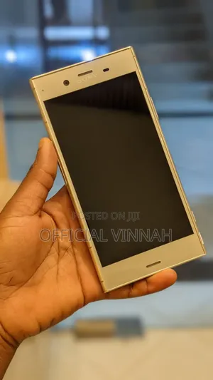 Sony Xperia XZ1 64 GB Silver