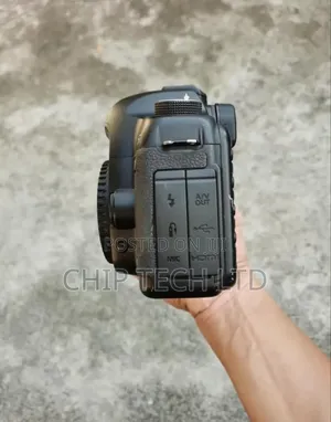 Canon 5d Mark Iii With Lens 50mm