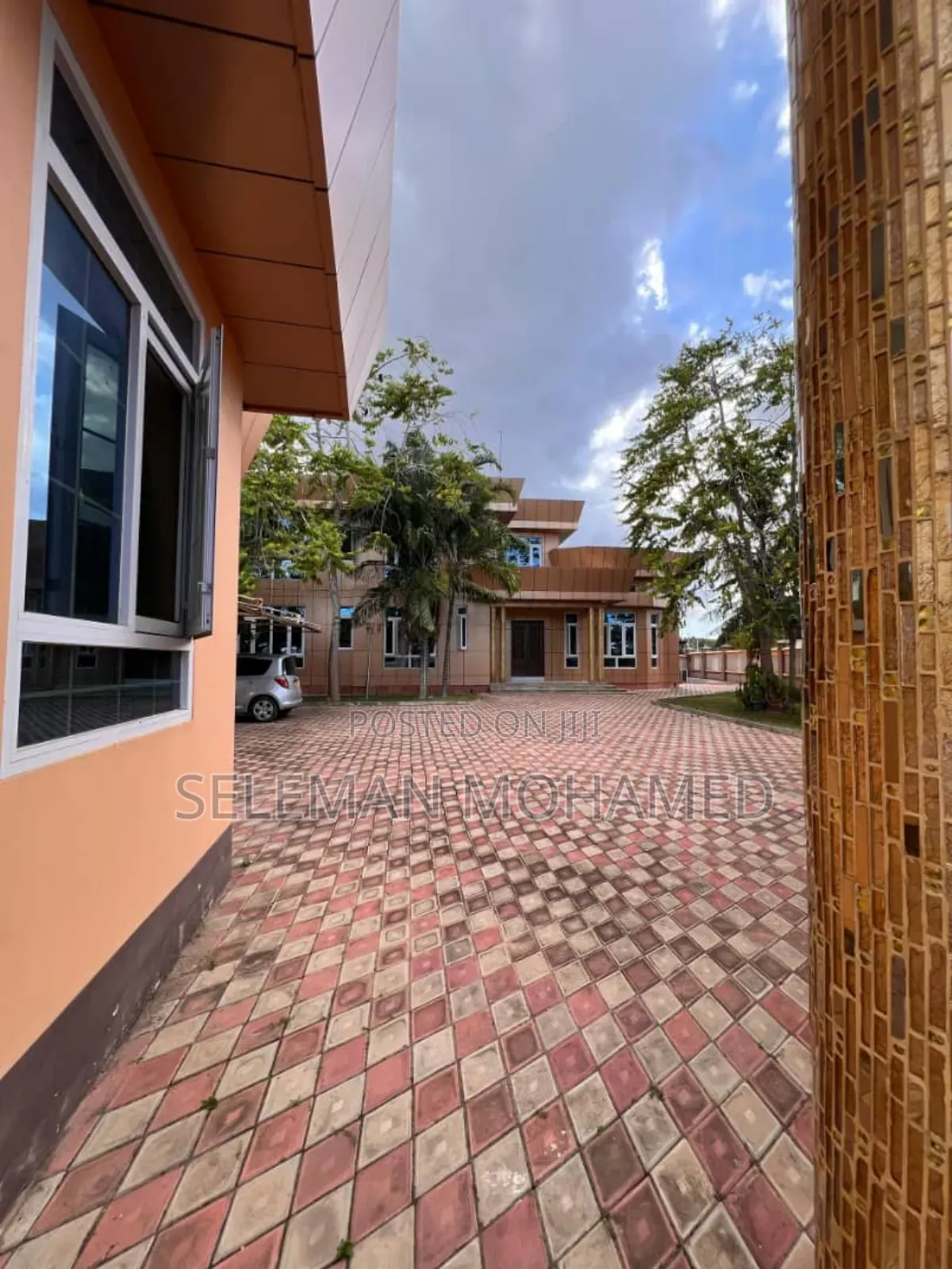 Furnished 6bdrm House in Biriani Real Estate, Mbezi Beach for sale