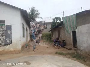 6bdrm House in Tanzania Daresalaam, Ilala for sale