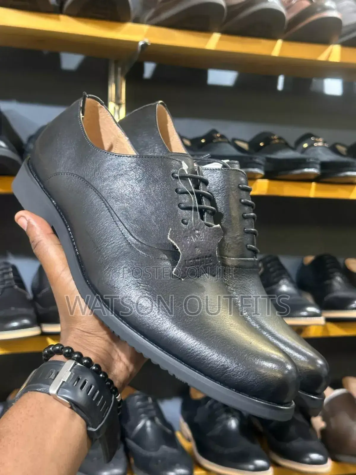 Viatu Clarks Vya Rangi Moja