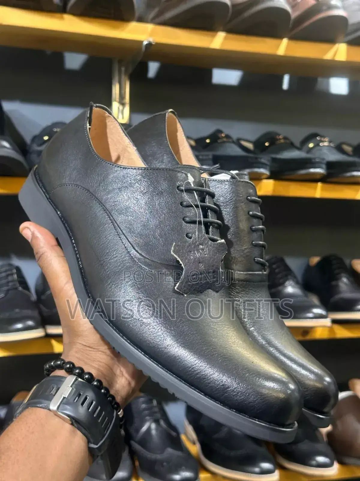 Viatu Clarks Vya Rangi Moja