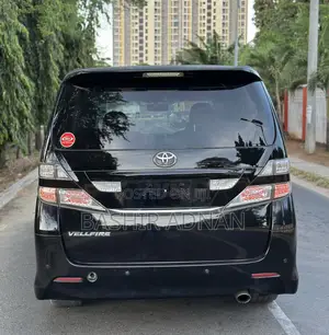 Toyota Vellfire 2008 Burgundy