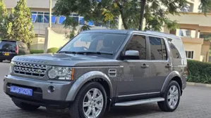 Land Rover Discovery 2010 Gray