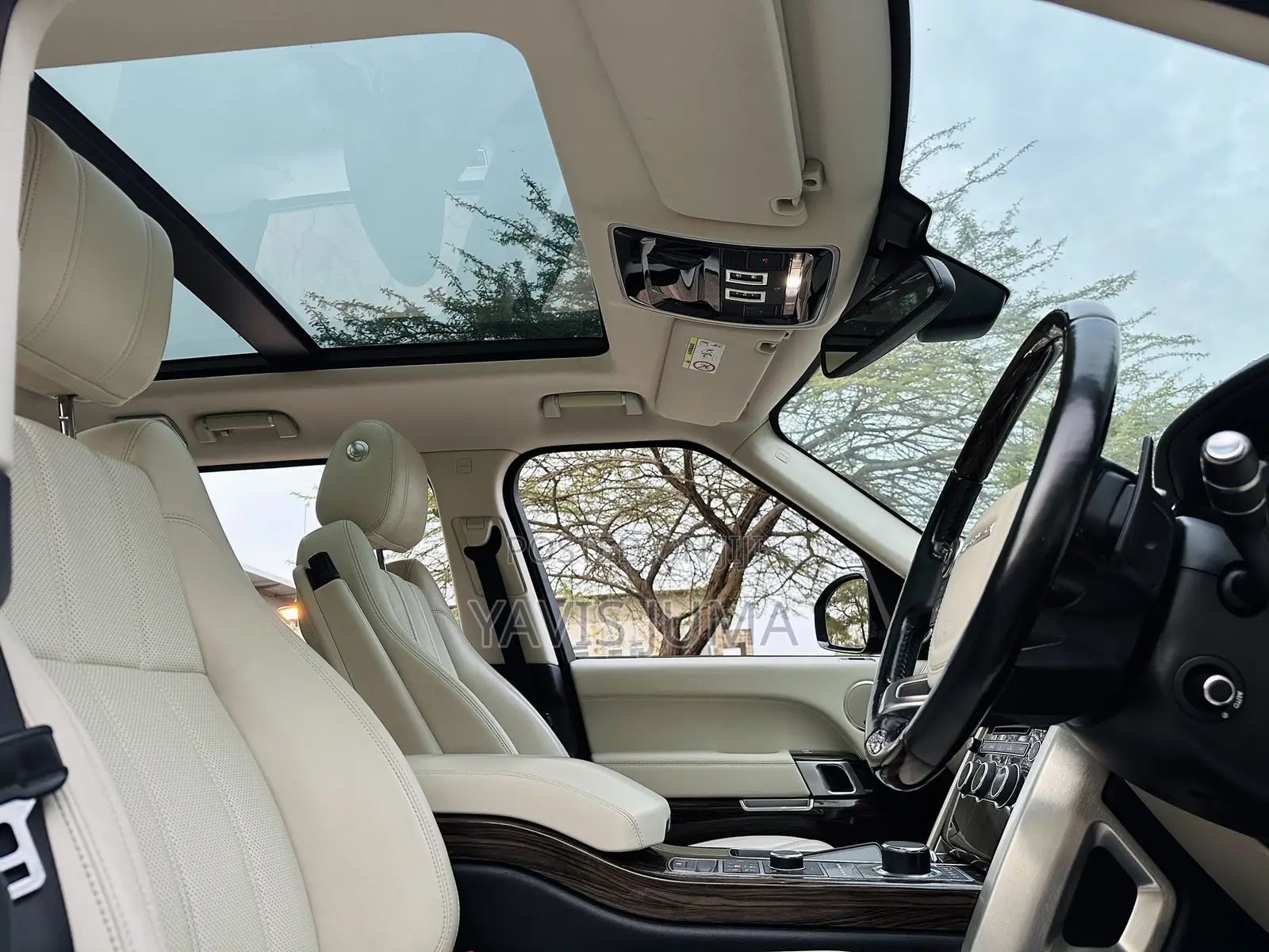 Land Rover Range Rover Vogue 2015 Blue