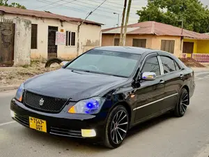Toyota Crown Royale 2005 Black